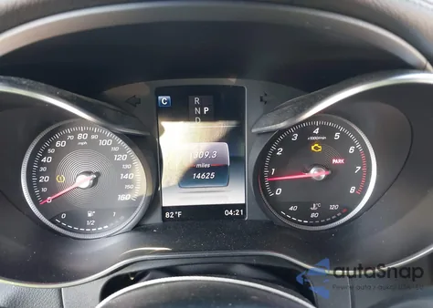 2017 Mercedes-Benz Glc 300 z USA, uszkodzony, nr VIN WDC0G4JB0HF240851